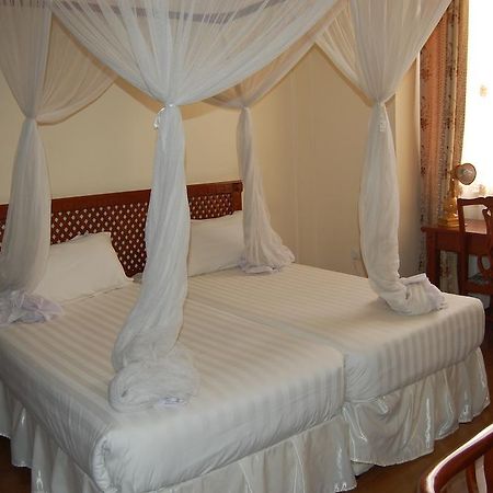 Arusha Tourist Inn Hotel Стая снимка