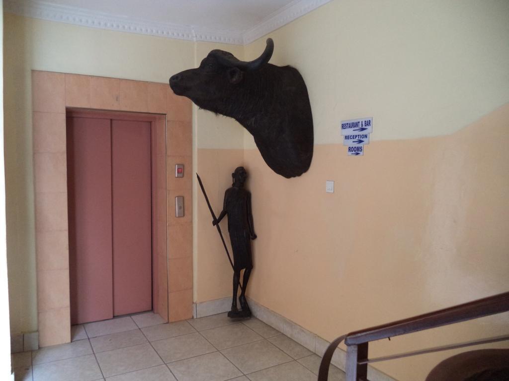 Arusha Tourist Inn Hotel Екстериор снимка