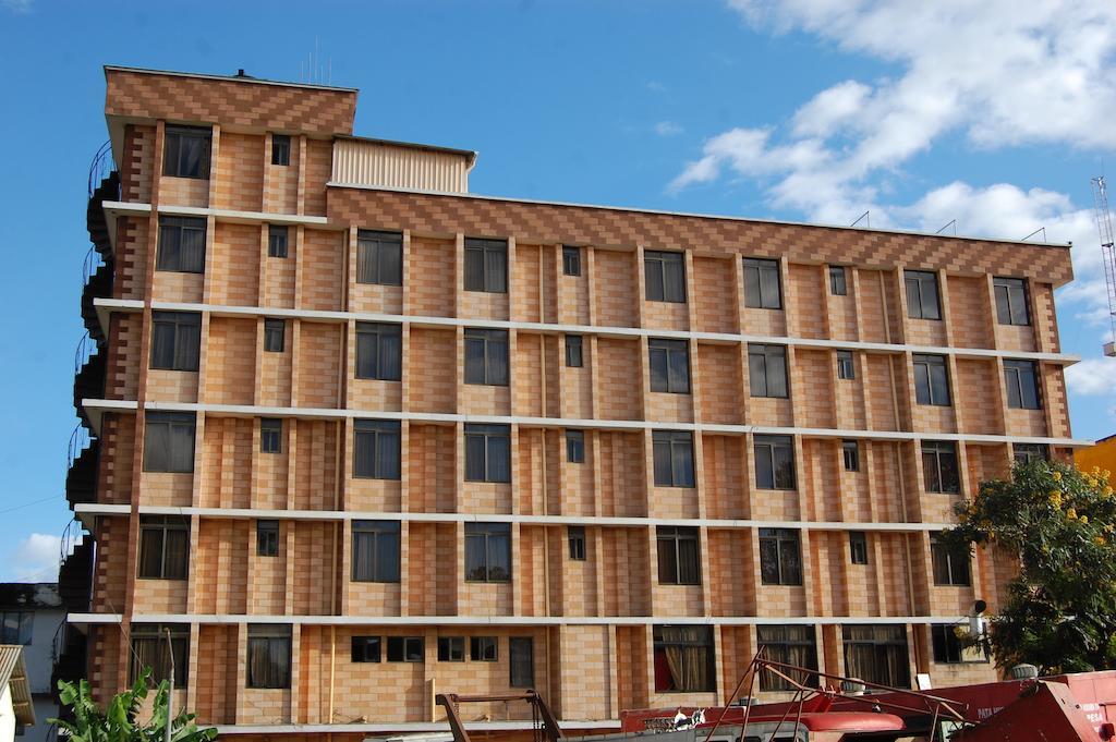 Arusha Tourist Inn Hotel Екстериор снимка